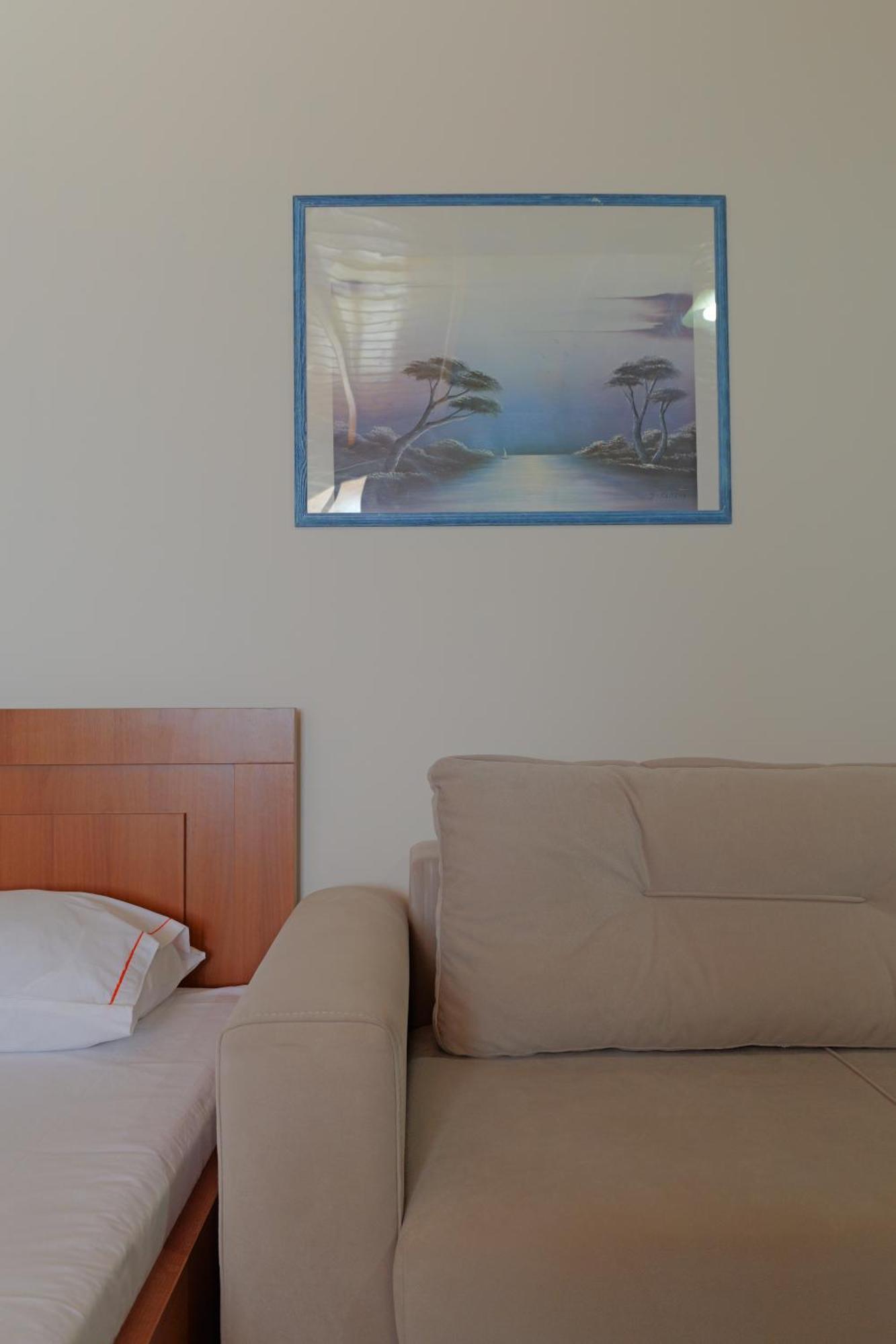 Arthur'S 4Apartments Borş Dış mekan fotoğraf