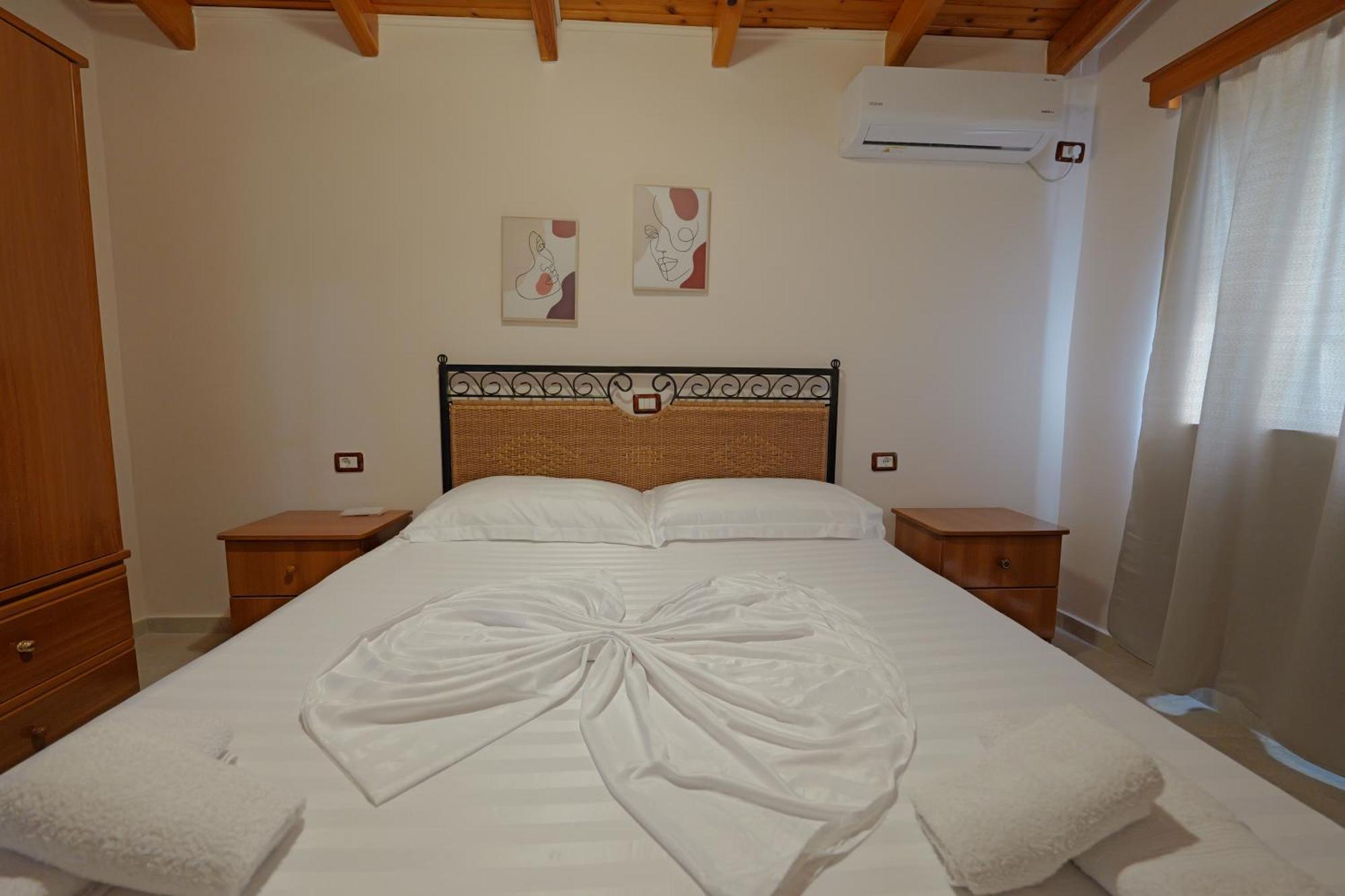 Arthur'S 4Apartments Borş Dış mekan fotoğraf