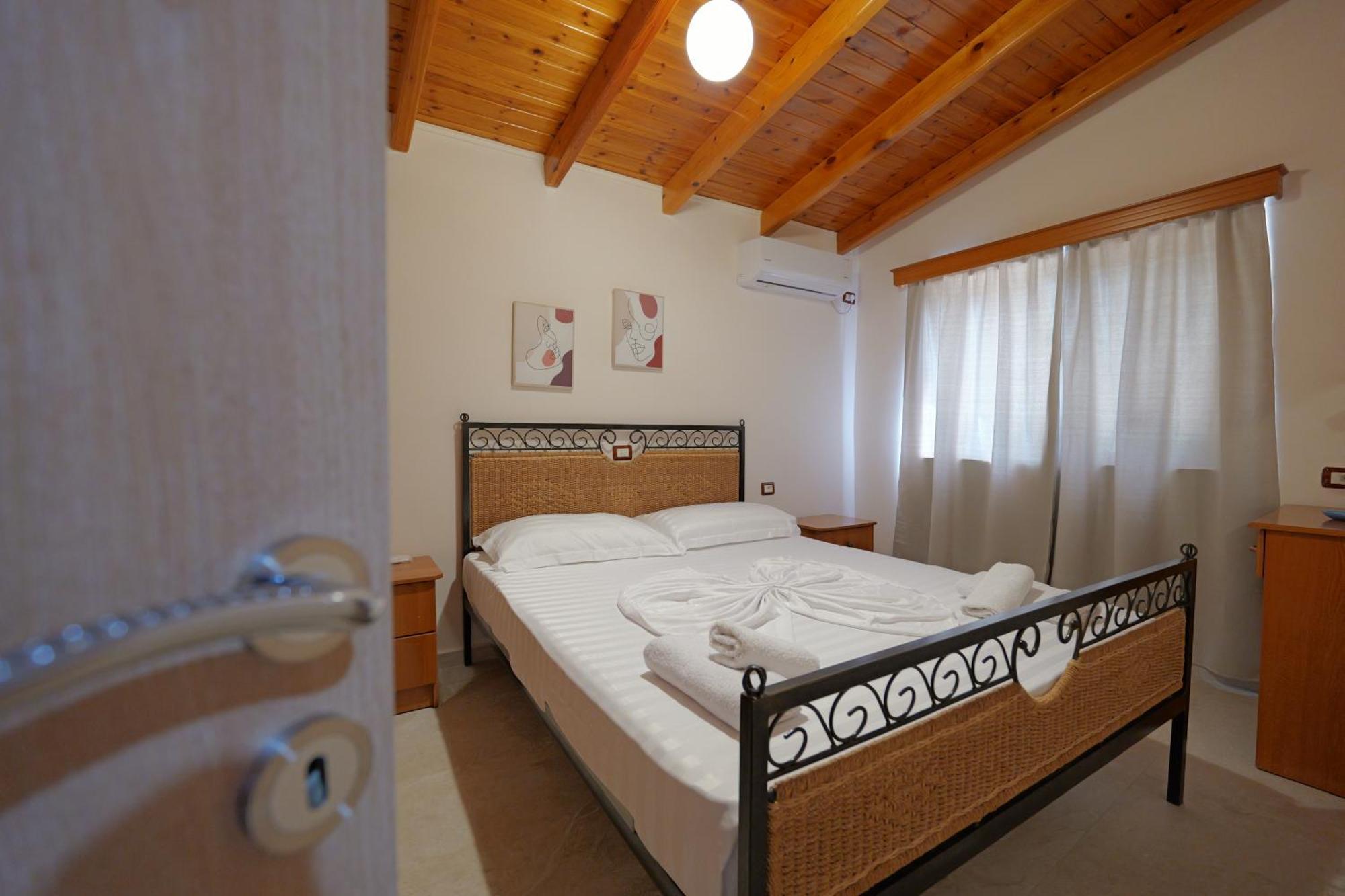 Arthur'S 4Apartments Borş Dış mekan fotoğraf