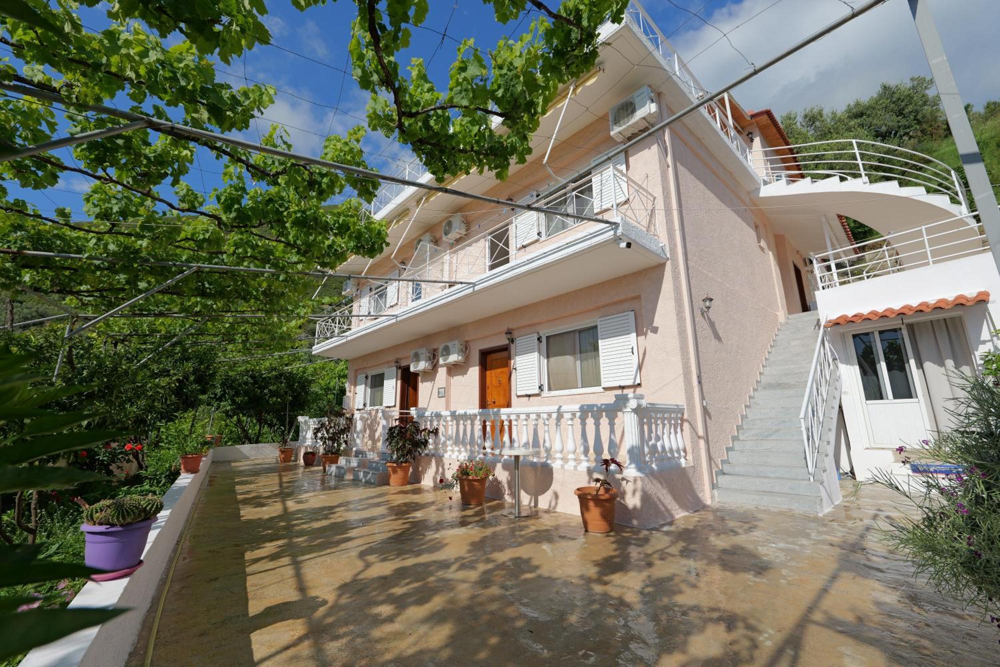 Arthur'S 4Apartments Borş Dış mekan fotoğraf